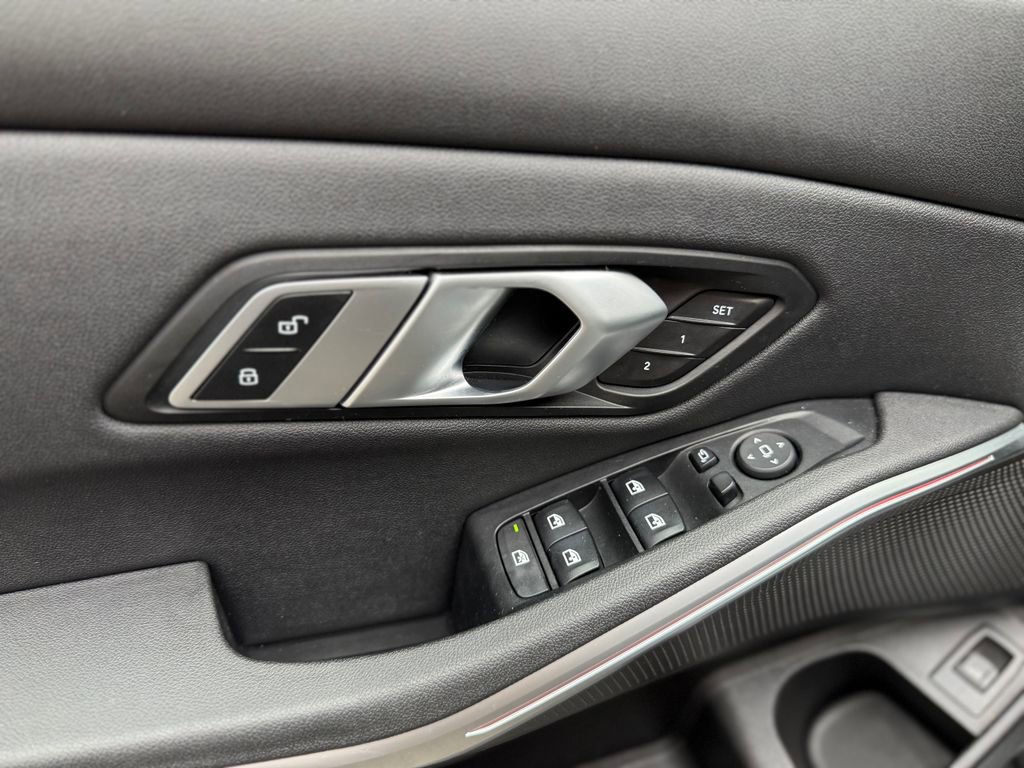 Used 2021 BMW 330i xDrive Sedan w/ Convenience Package image 20