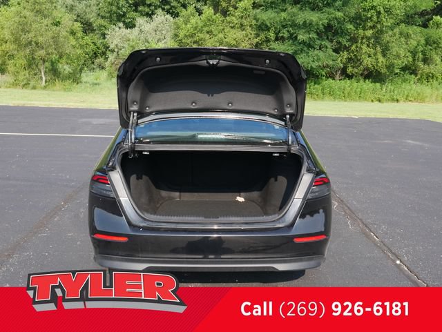 Used 2024 Honda Accord EX image 15