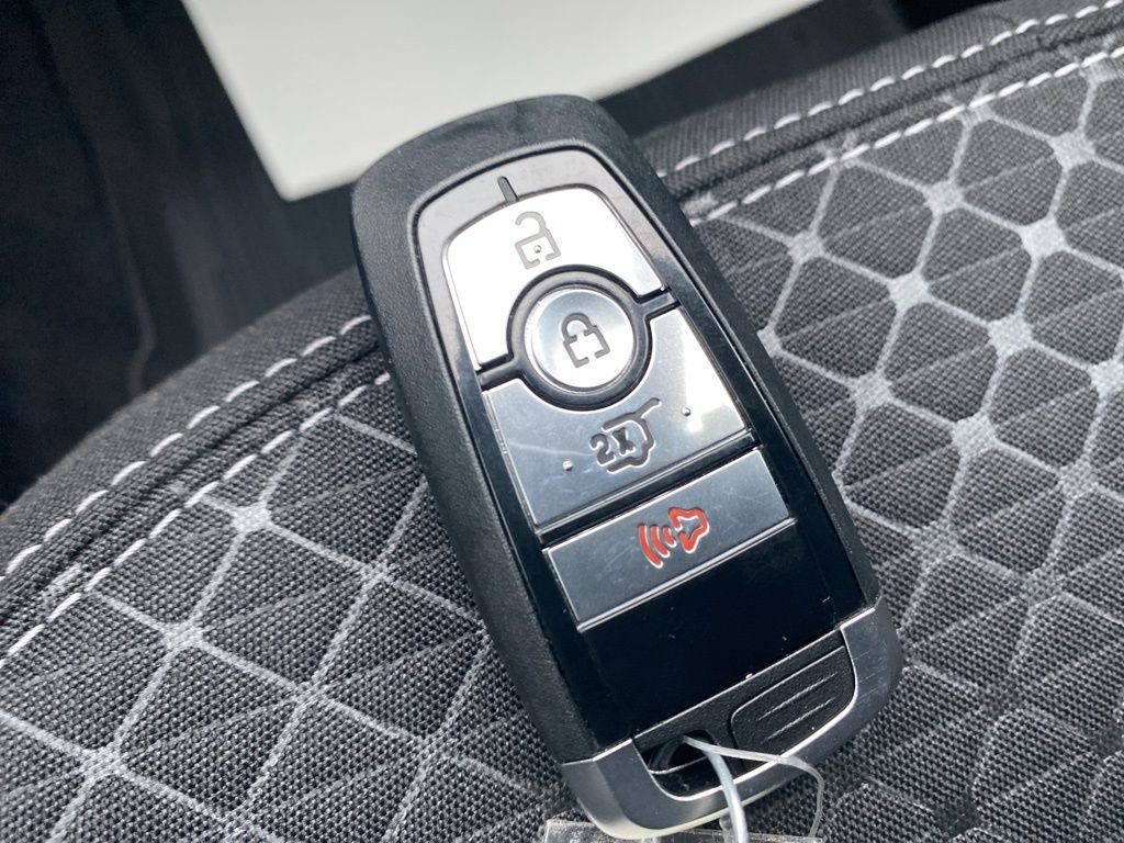 Used 2025 Ford Escape Active image 28