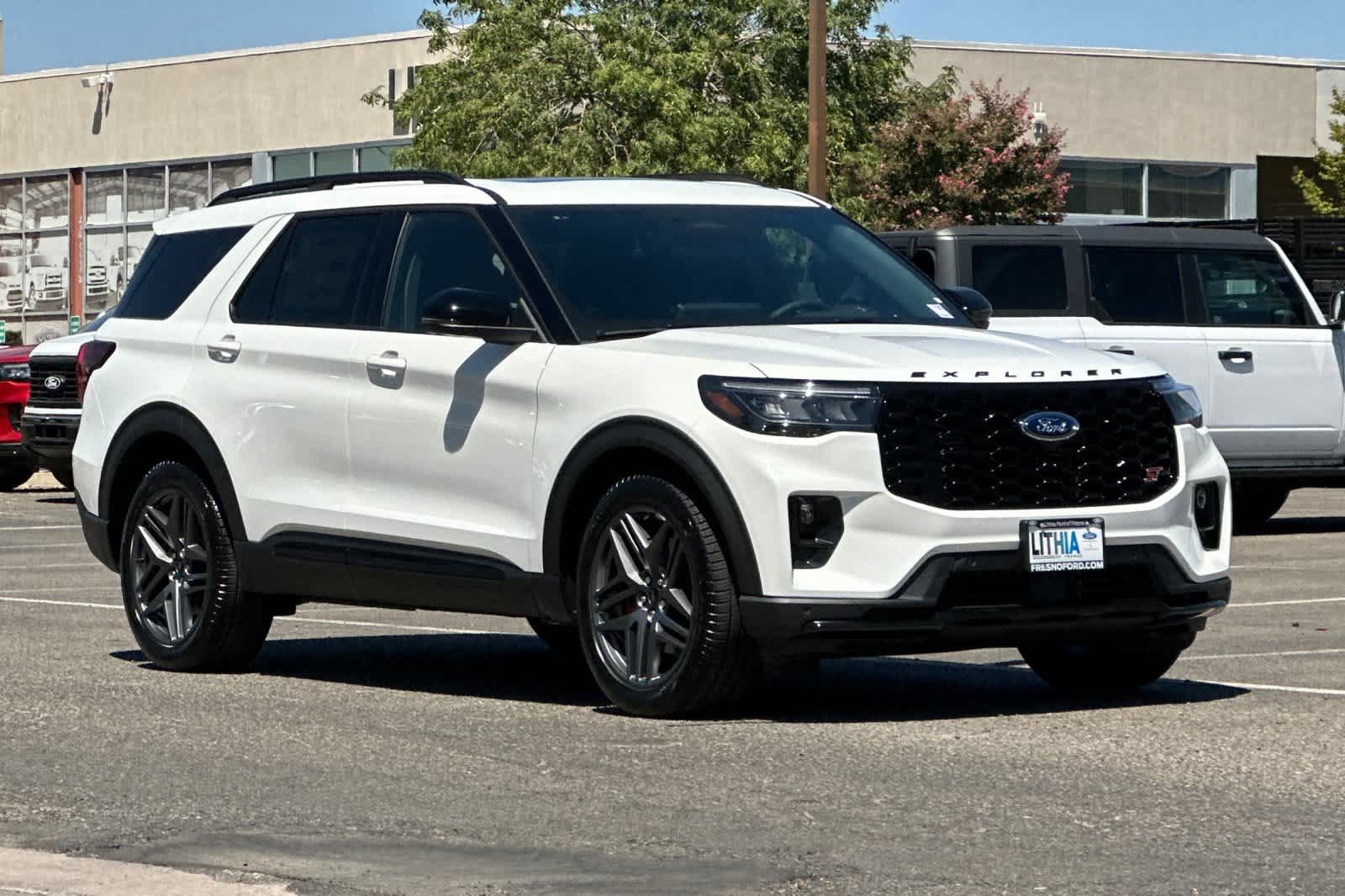 New 2026 Ford Explorer ST w/ Sun And Sound Package AWD/4WD image 10