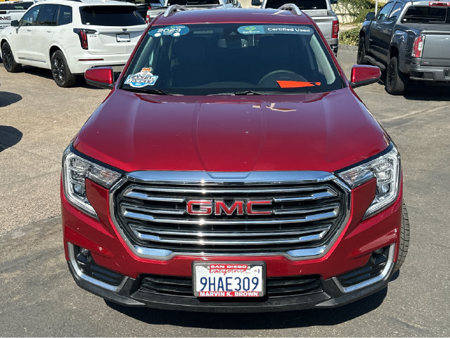 Certified 2023 GMC Terrain SLT FWD image 2