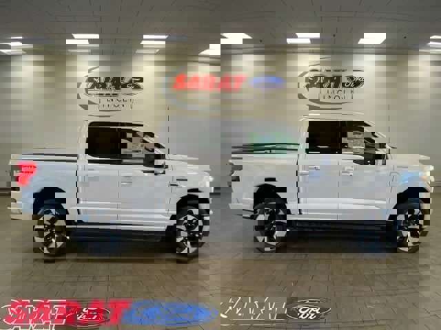 New 2023 Ford F150 Lightning Platinum