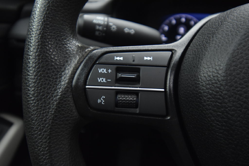 Used 2023 Honda Accord EX image 31