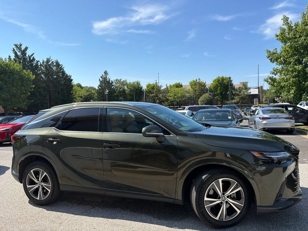 Used 2023 Lexus RX 350 Premium w/ Accessory Package AWD/4WD image 9