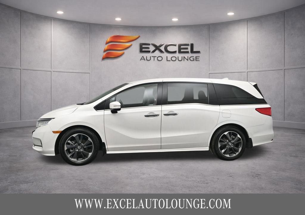 Used 2023 Honda Odyssey Elite image 3