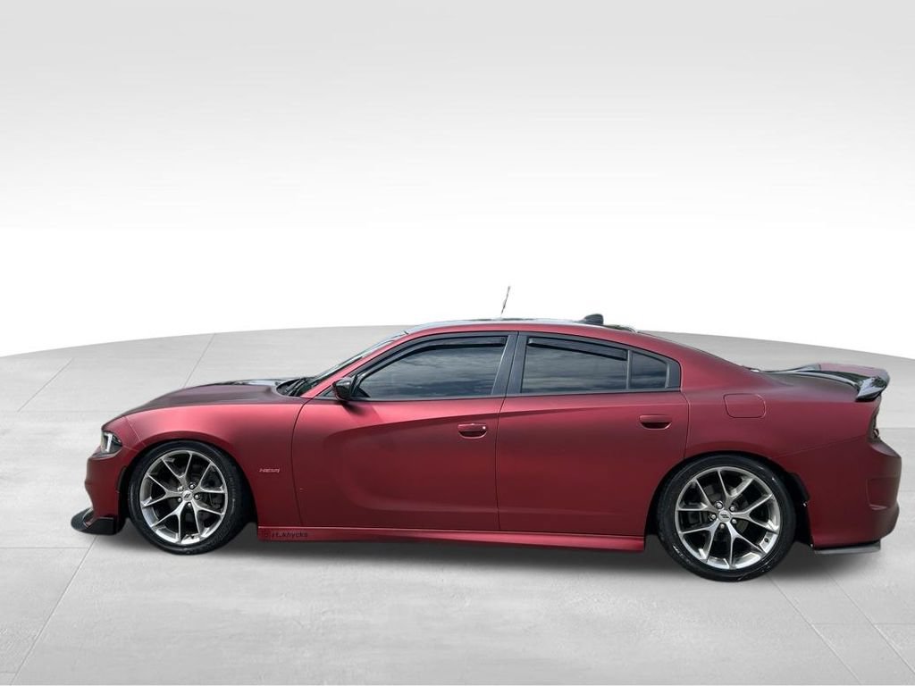 Used 2019 Dodge Charger R/T w/ Plus Group RWD image 2