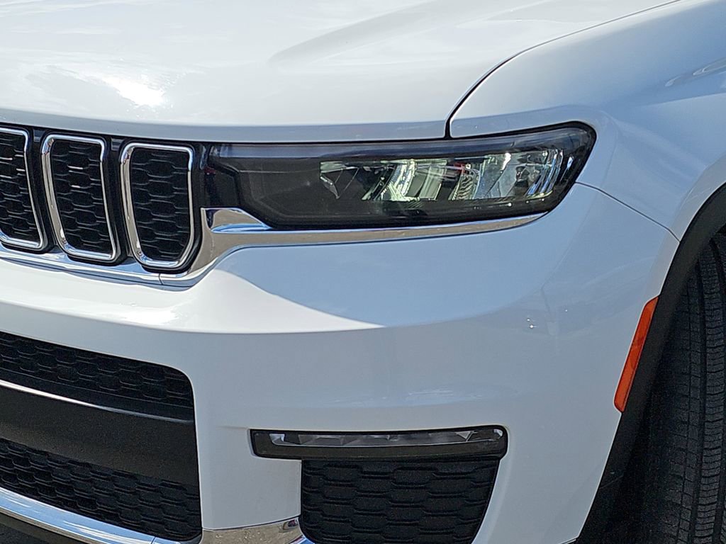 Used 2022 Jeep Grand Cherokee L Limited image 36