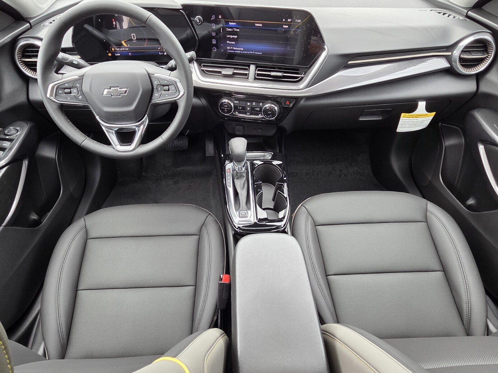 New 2026 Chevrolet Trax ACTIV w/ Sunroof Package FWD image 7