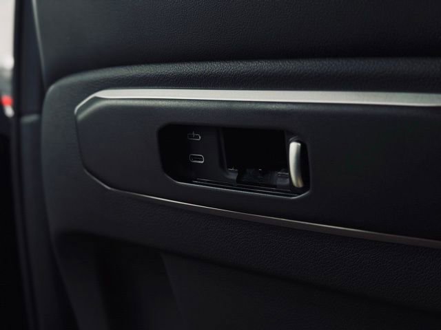 Used 2026 BMW X5 xDrive40i w/ M Sport Package image 22