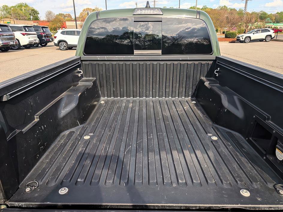 Used 2021 Toyota Tacoma TRD Off-Road image 14