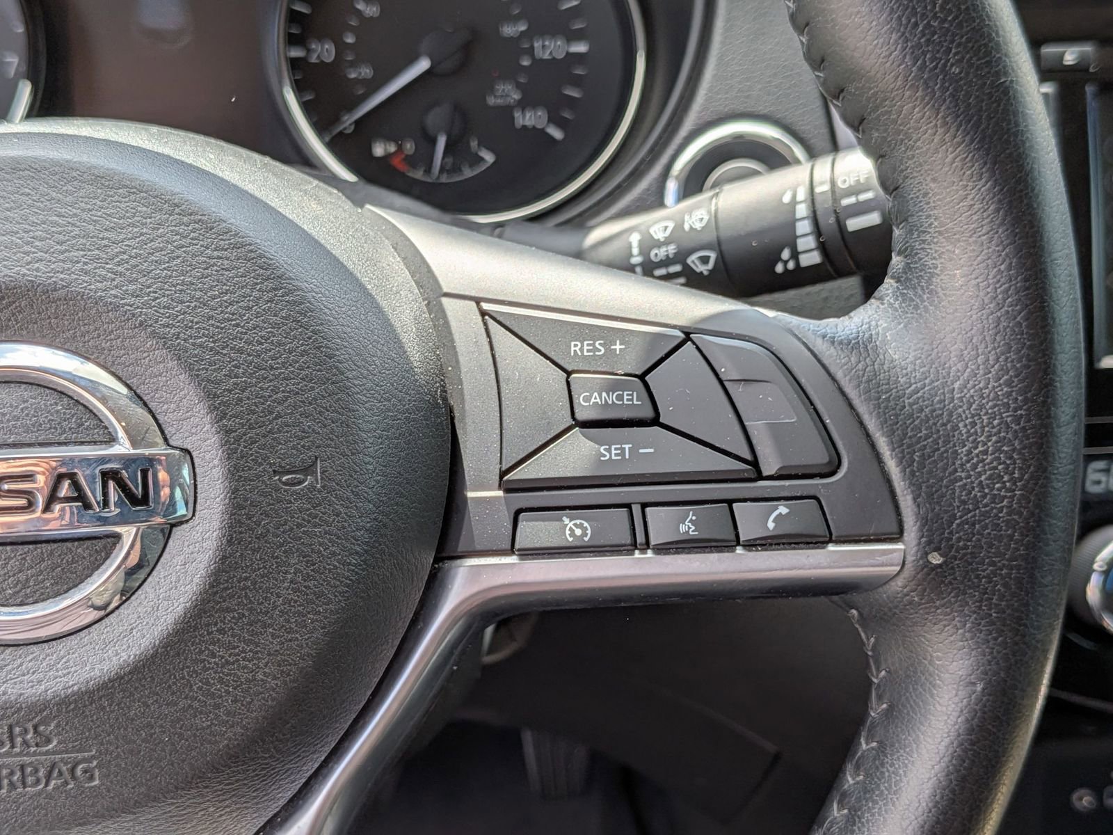 Used 2022 Nissan Rogue Sport SV image 19