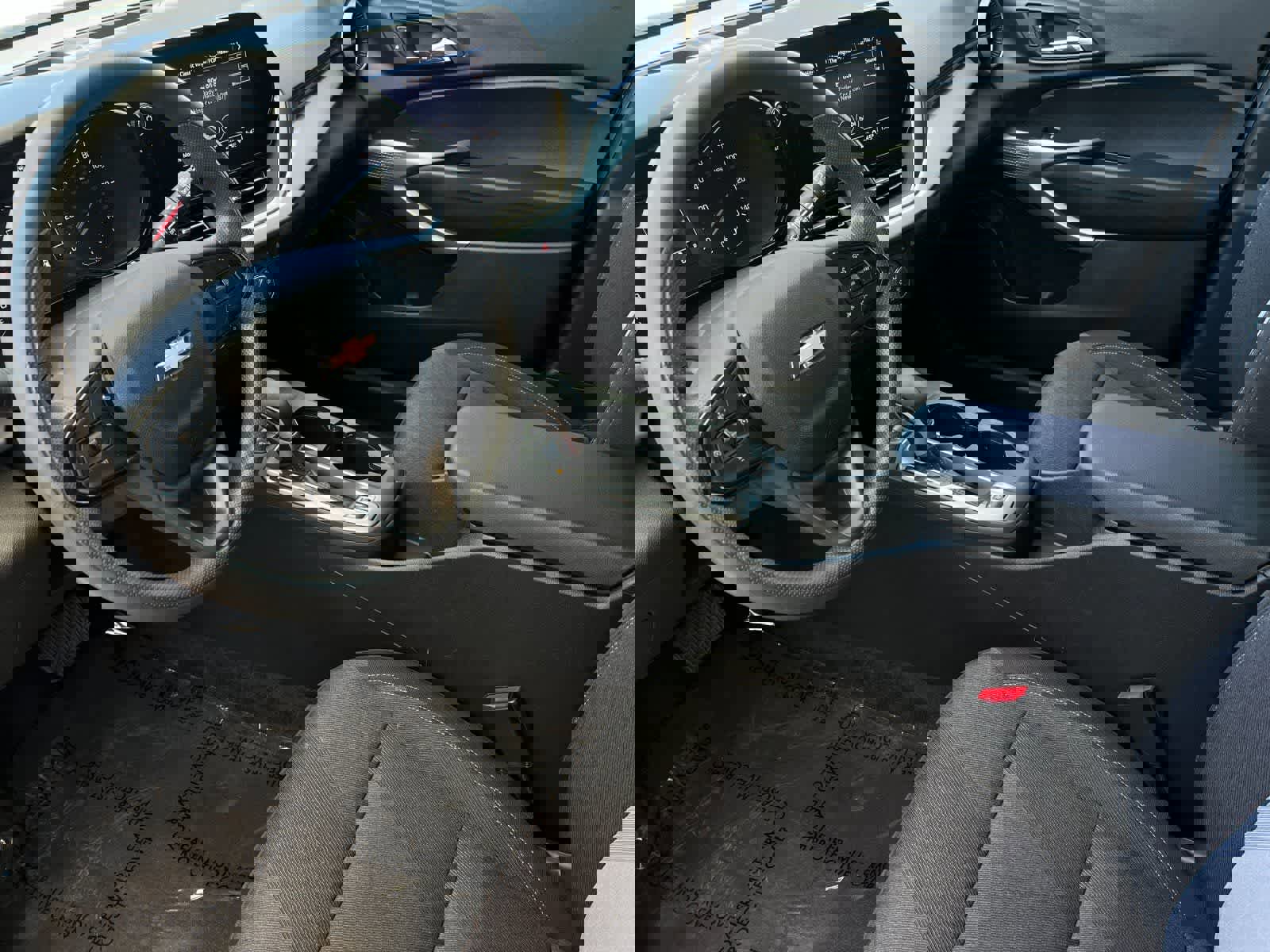 Used 2024 Chevrolet Trax LS image 12