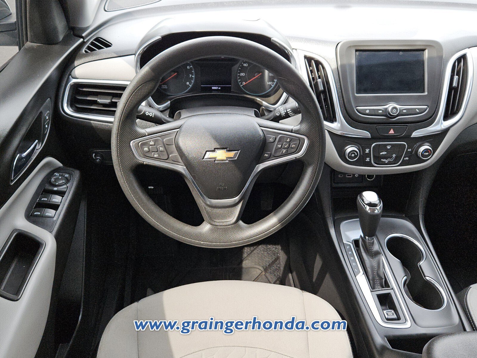 Used 2019 Chevrolet Equinox LS w/ LS Convenience Package FWD image 19