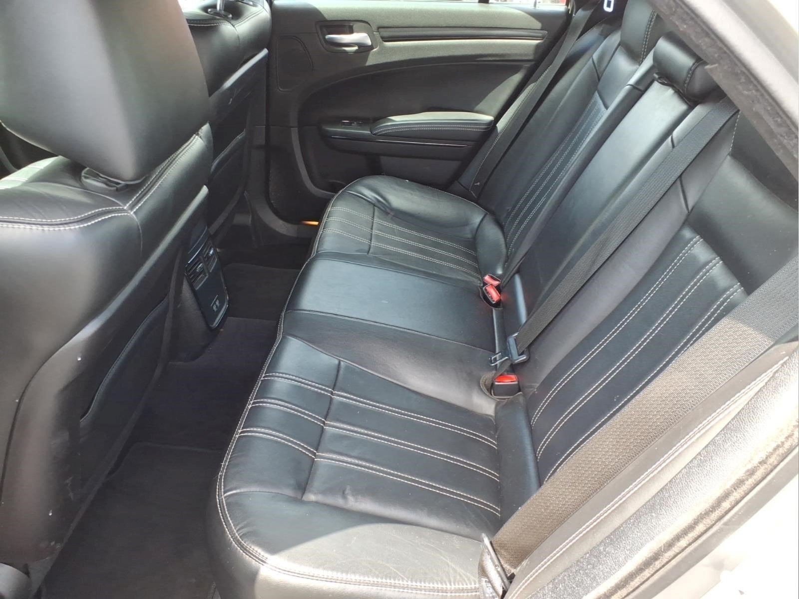 Used 2016 Chrysler 300 S w/ 300S Premium Group AWD/4WD image 6