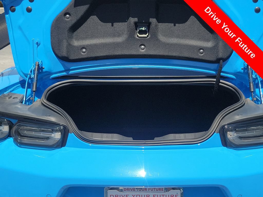 Used 2023 Chevrolet Camaro ZL1 RWD image 28