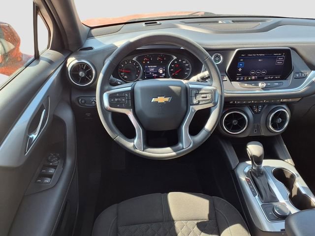 Used 2021 Chevrolet Blazer LT FWD image 14