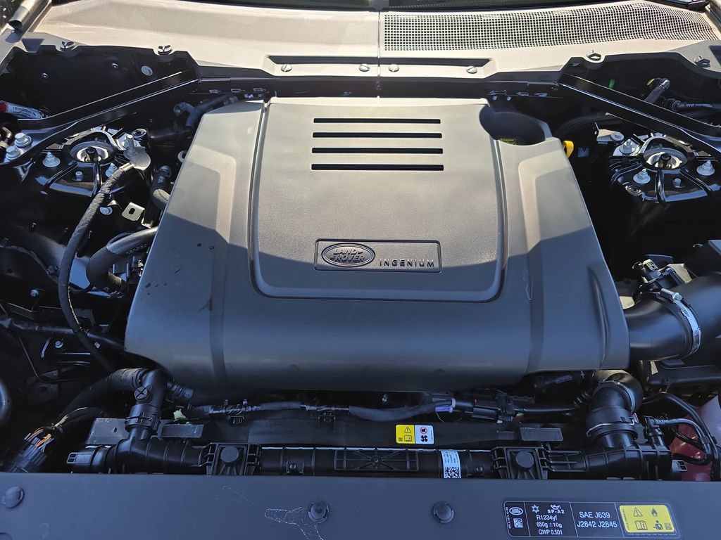 New 2026 Land Rover Defender 110 S AWD/4WD image 31