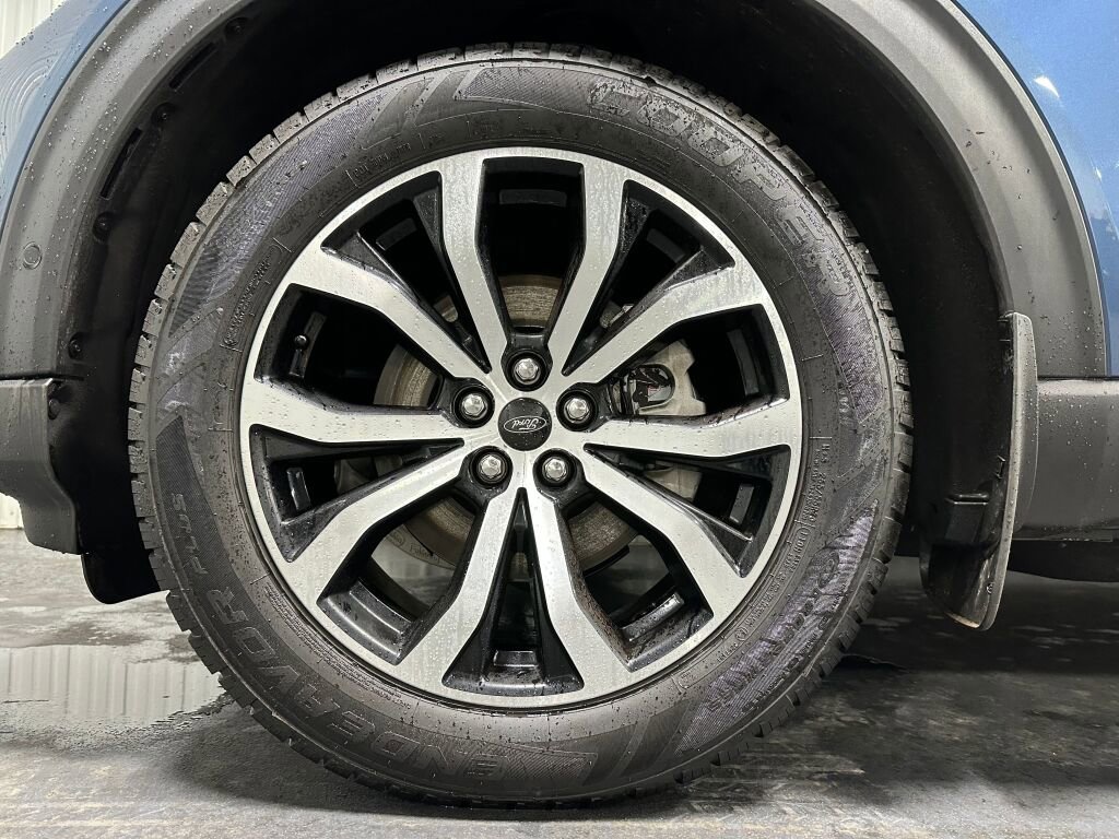 Used 2020 Ford Explorer ST AWD/4WD image 5