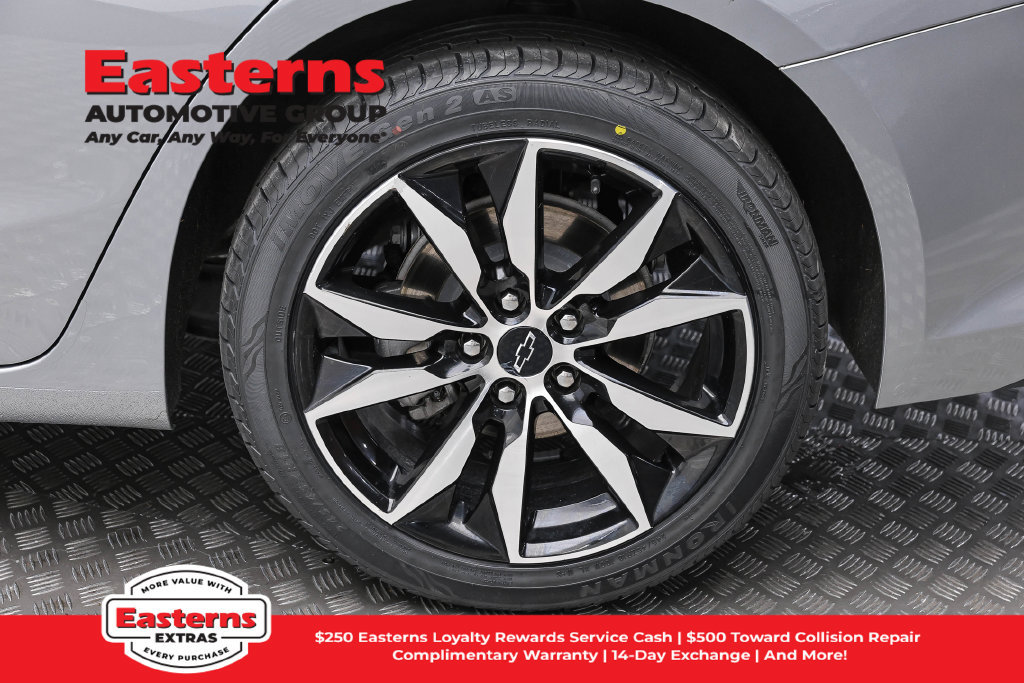 Used 2024 Chevrolet Malibu RS FWD image 9