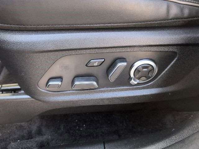 Used 2024 Hyundai Palisade Calligraphy image 23