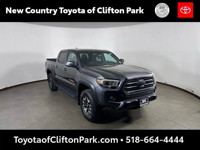 Used 2017 Toyota Tacoma TRD Off-Road w/ Tow Package (A/T) AWD/4WD image 1