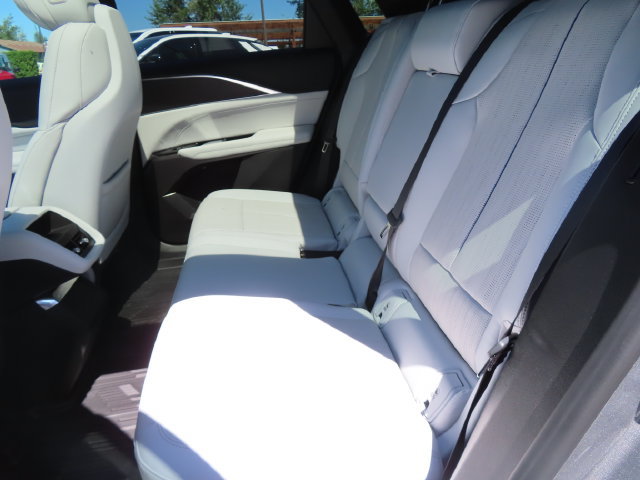 Certified 2024 Cadillac Lyriq Luxury w/ LPO, Floor Liner Package AWD/4WD image 39