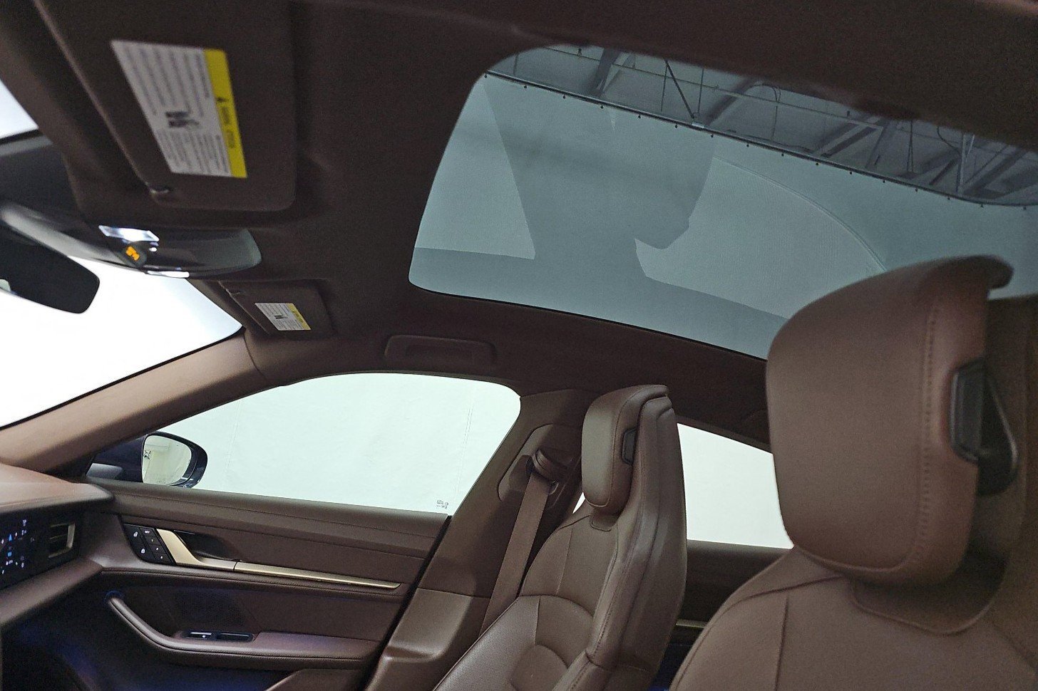 Used 2022 Porsche Taycan 4S image 8