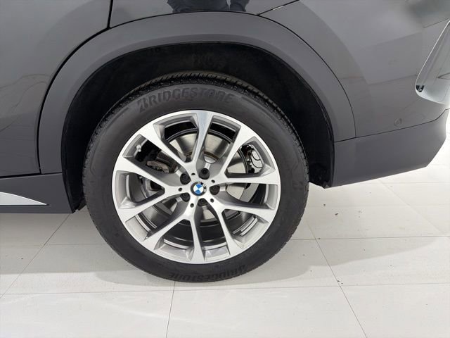 Used 2023 BMW X6 xDrive40i w/ Climate Comfort Package AWD/4WD image 44