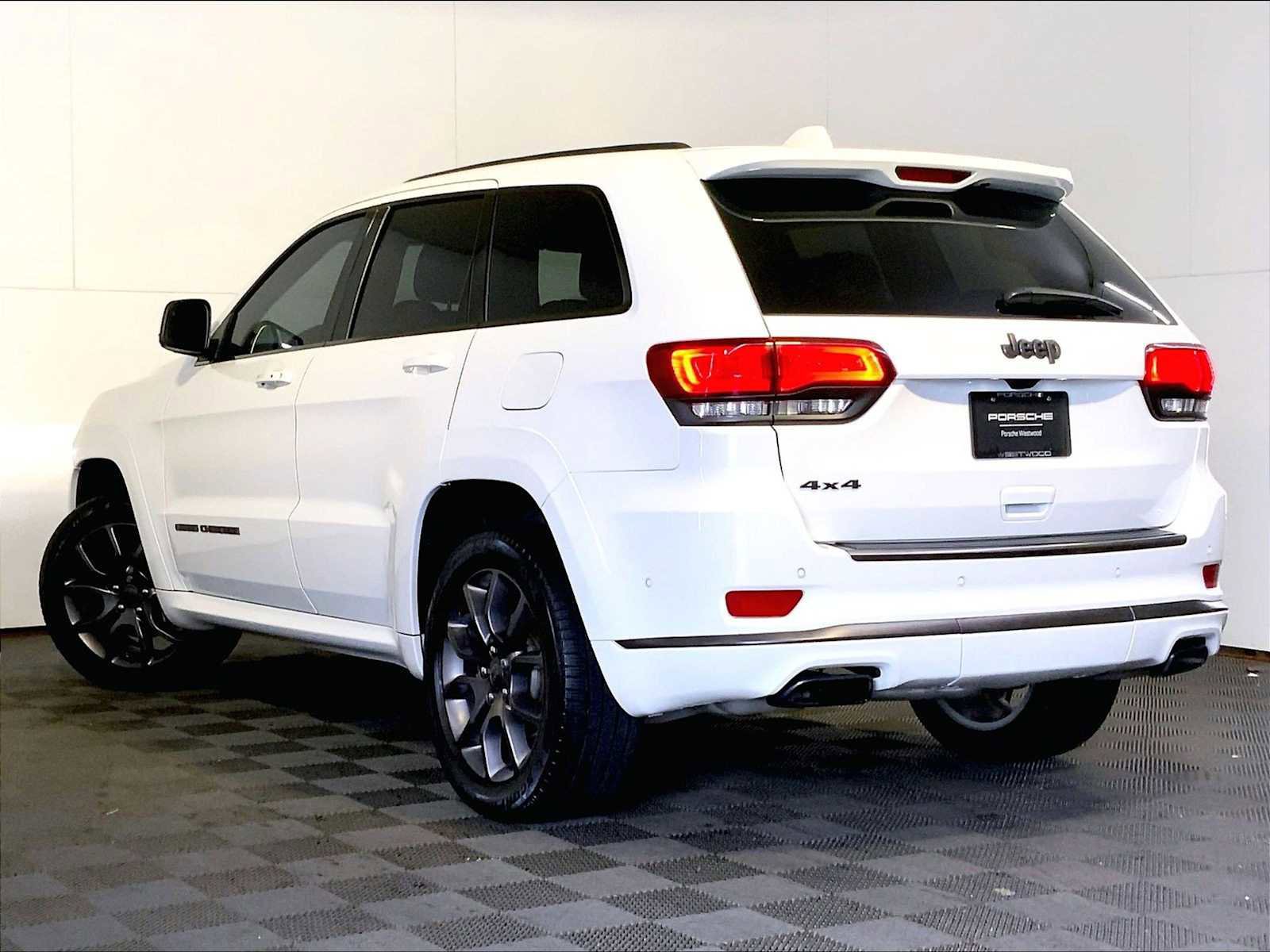 Used 2021 Jeep Grand Cherokee High Altitude AWD/4WD image 3
