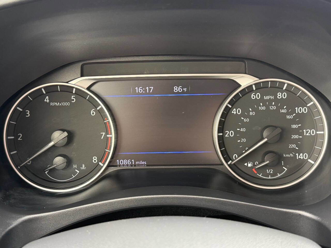 Used 2019 Nissan Altima 2.5 SR w/ SR Premium Package AWD/4WD image 17