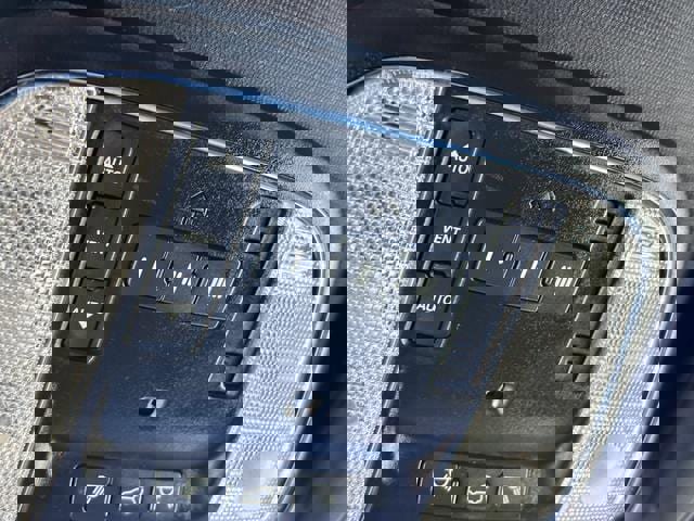 Used 2019 Jeep Grand Cherokee Limited image 24