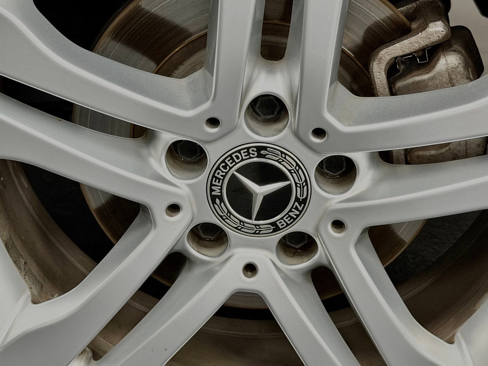 Used 2018 Mercedes-Benz GLA 250 4MATIC image 18