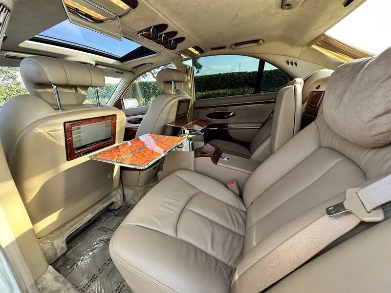 Used 2006 Maybach 57 RWD image 49