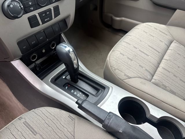 Used 2009 Ford Focus SE image 21