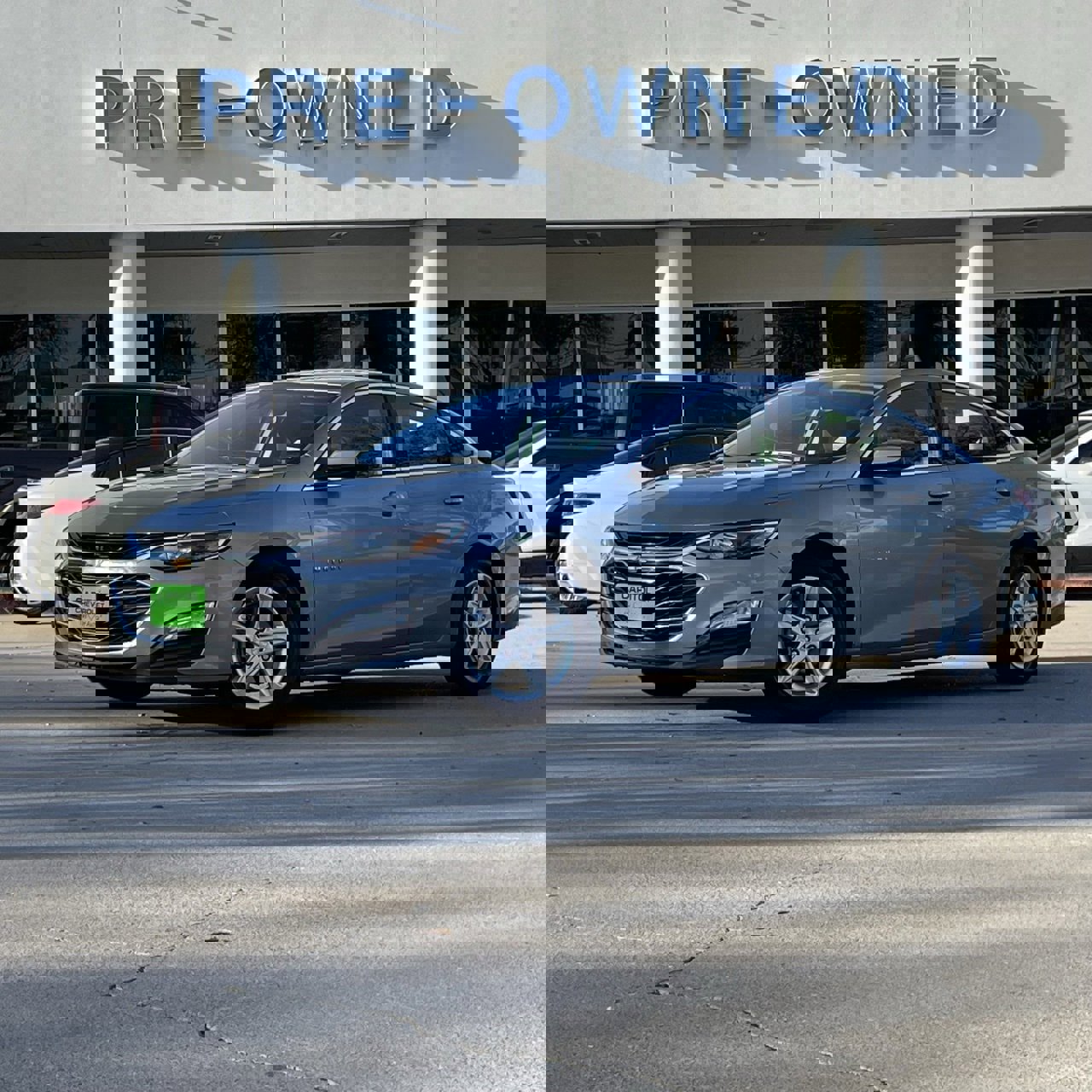 Used 2024 Chevrolet Malibu LT image 1