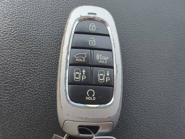 Used 2023 Hyundai Tucson Limited AWD/4WD image 28