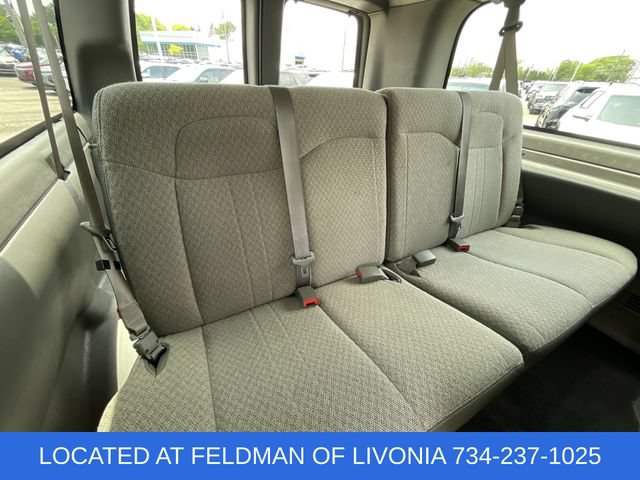 Used 2025 Chevrolet Express 3500 LT w/ LT Preferred Equipment Group RWD image 32