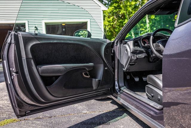 Used 2020 Dodge Challenger SRT Hellcat image 19