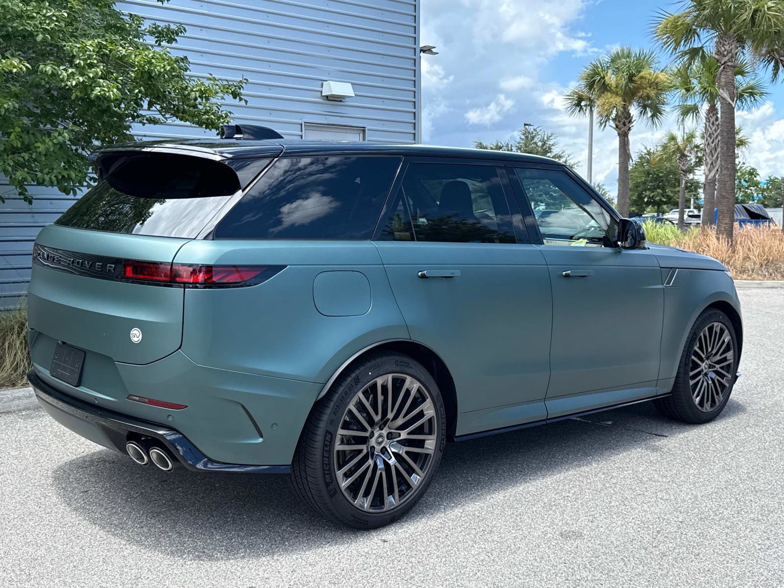 New 2025 Land Rover Range Rover Sport SV Edition Two image 6