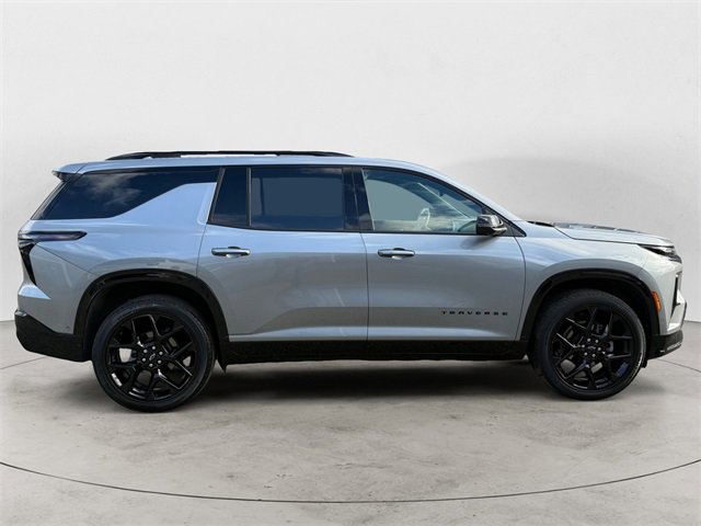 Used 2024 Chevrolet Traverse RS image 6
