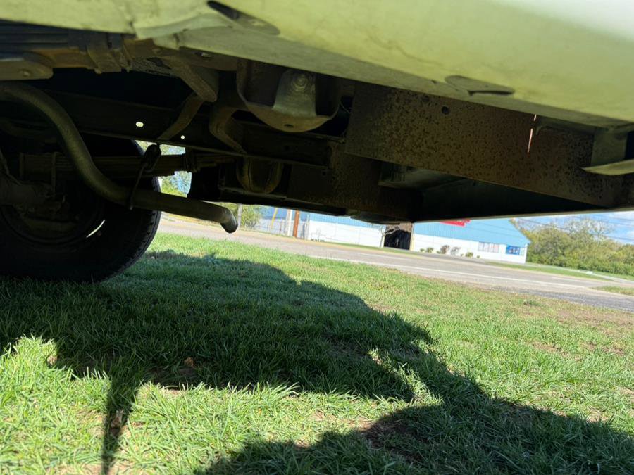 Used 2000 Chevrolet Silverado 2500 2WD Regular Cab image 32