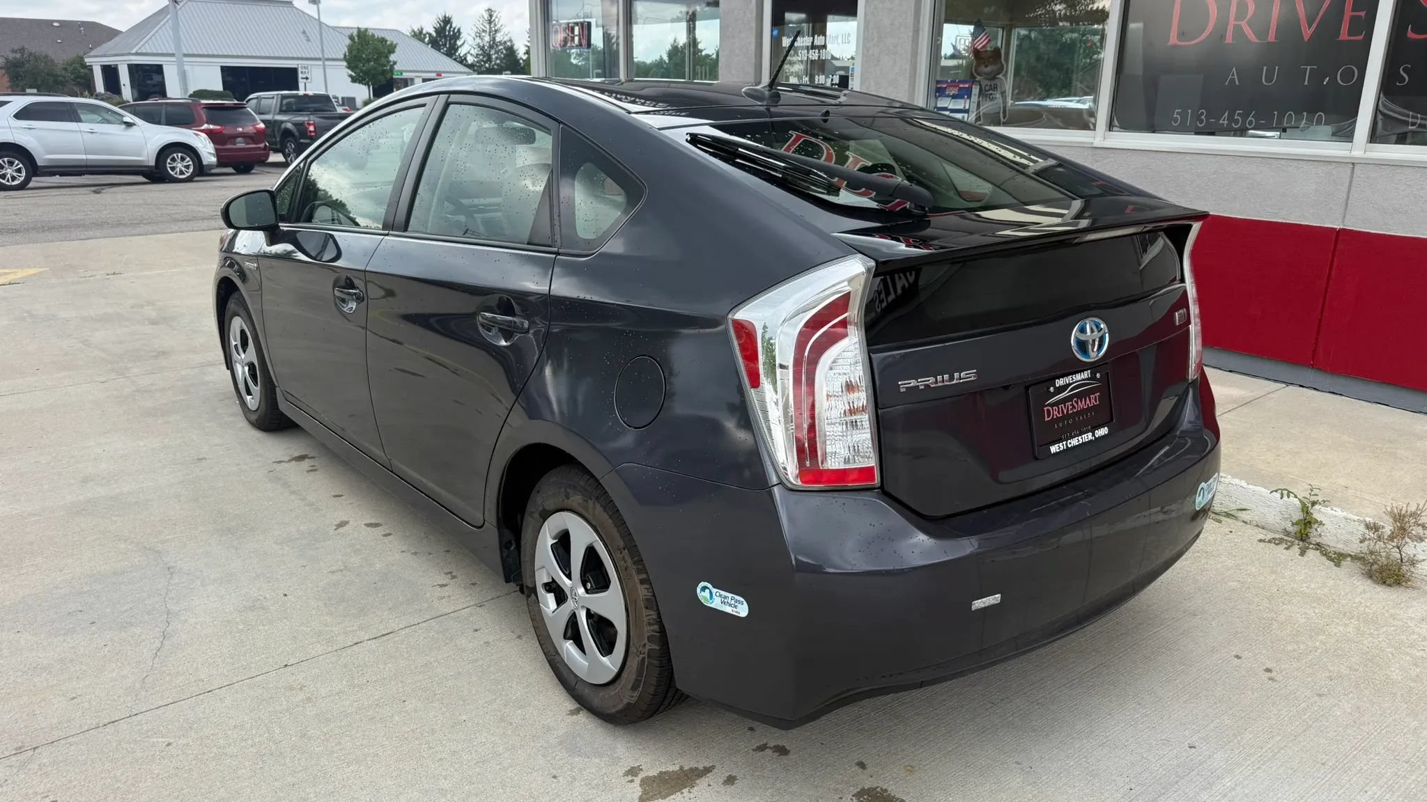 Used 2015 Toyota Prius Three FWD image 4
