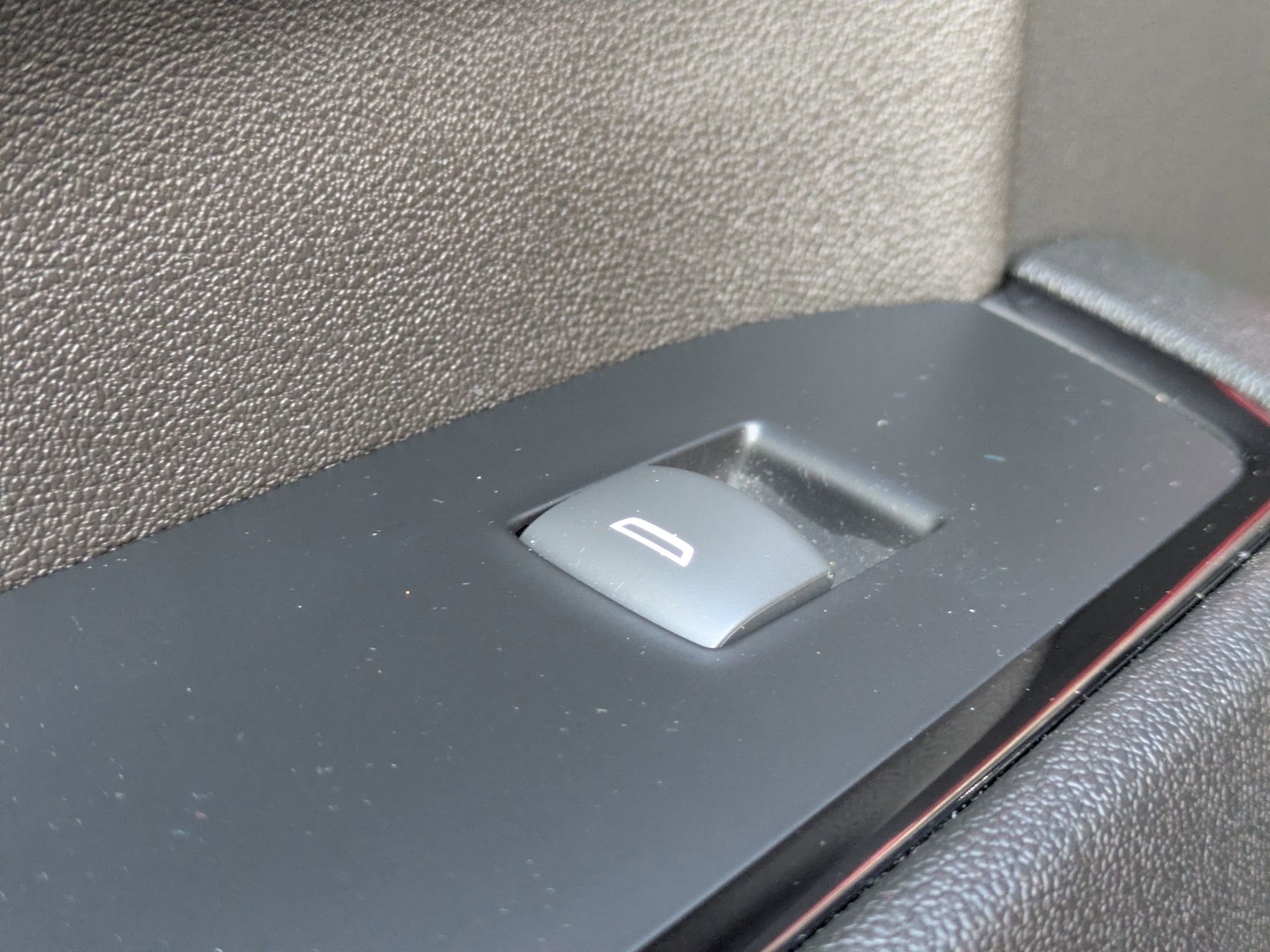 Used 2023 GMC Sierra 1500 AT4 w/ AT4 Premium Package image 30