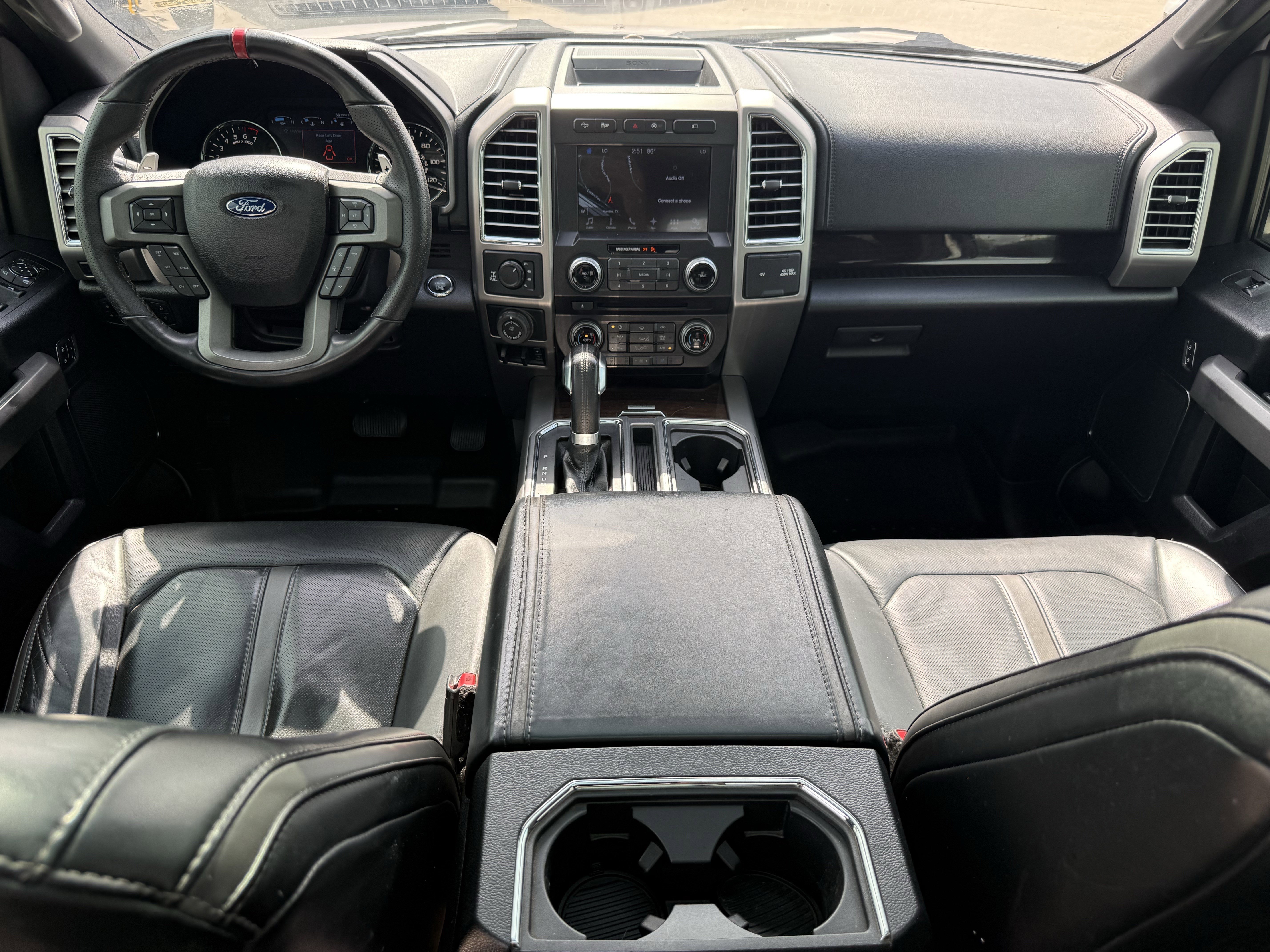 Used 2017 Ford F150 Platinum w/ Equipment Group 701A Luxury image 13