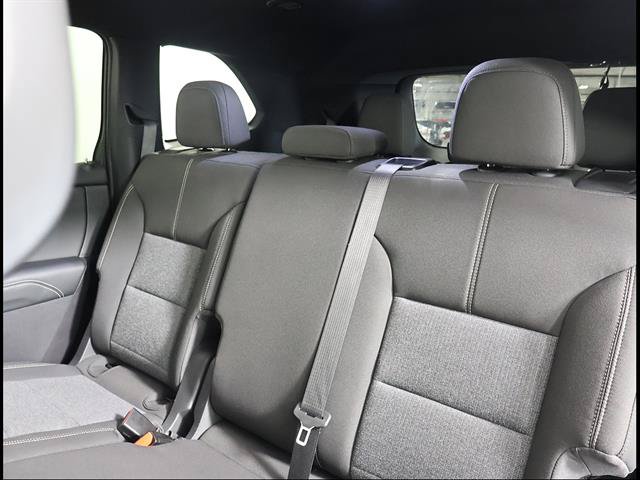 Used 2025 GMC Acadia Elevation FWD image 10