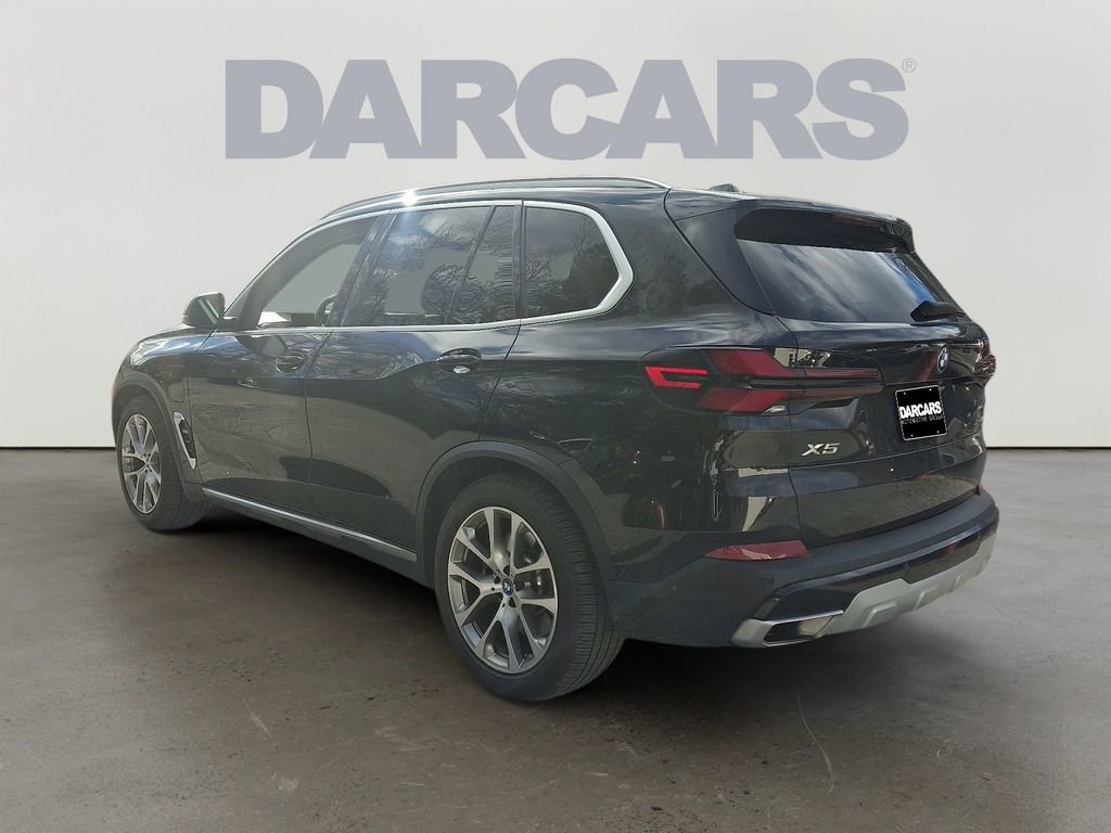 Certified 2024 BMW X5 xDrive50e w/ Climate Comfort Package image 4