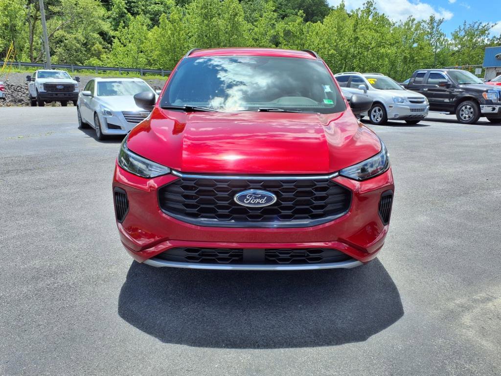 Used 2024 Ford Escape ST-Line image 10