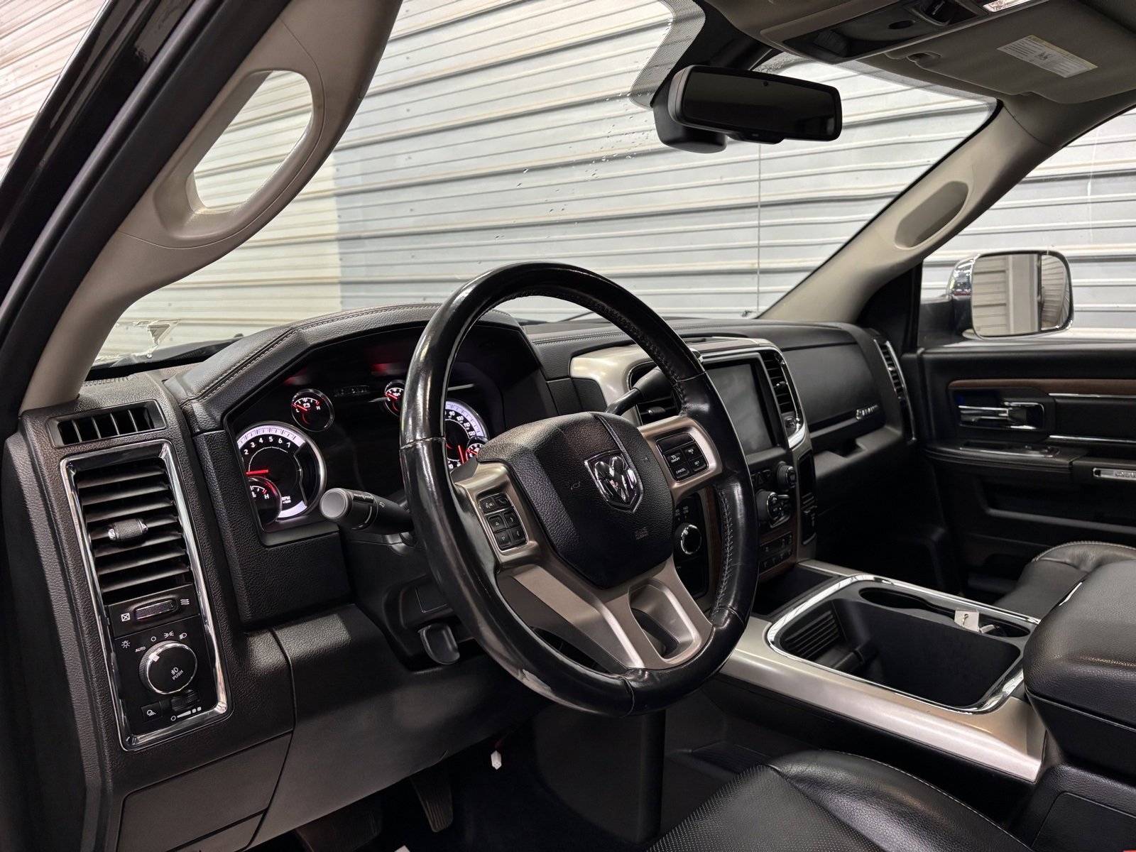 Used 2018 RAM 2500 Laramie w/ Snow Chief Group image 12