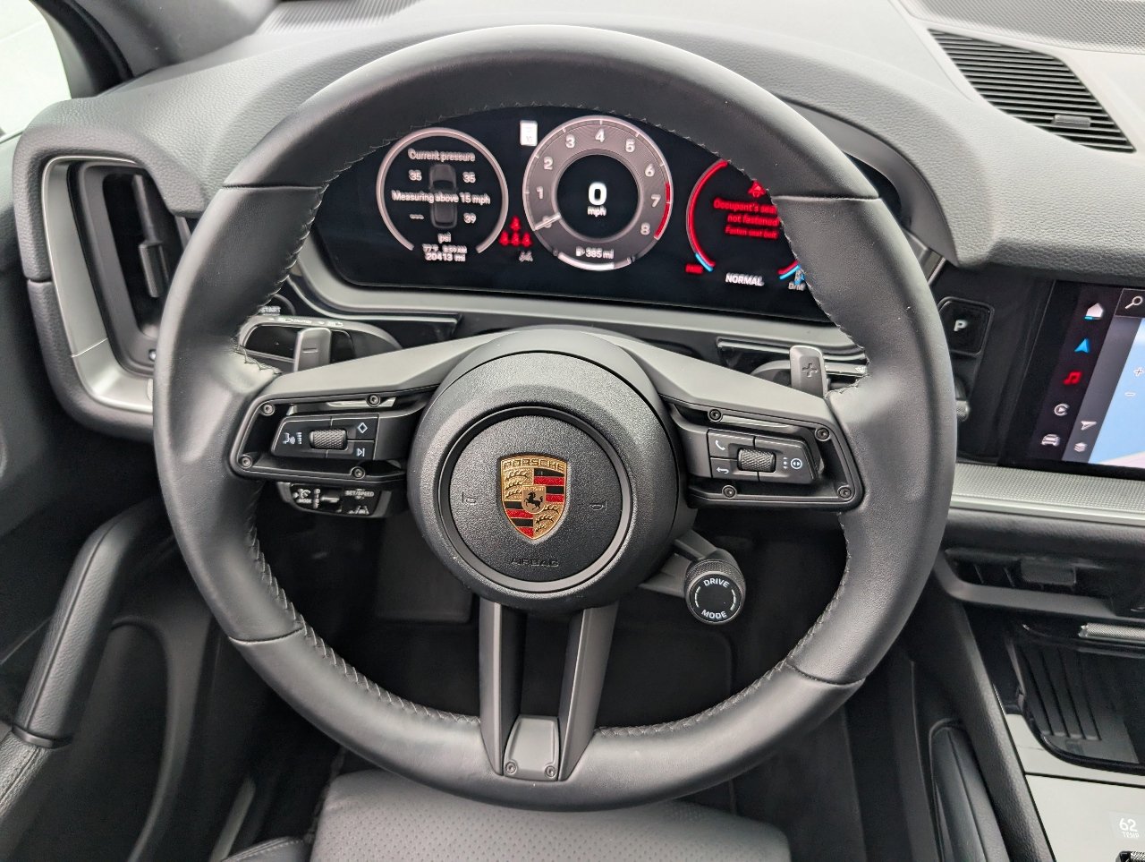 Certified 2024 Porsche Cayenne image 21