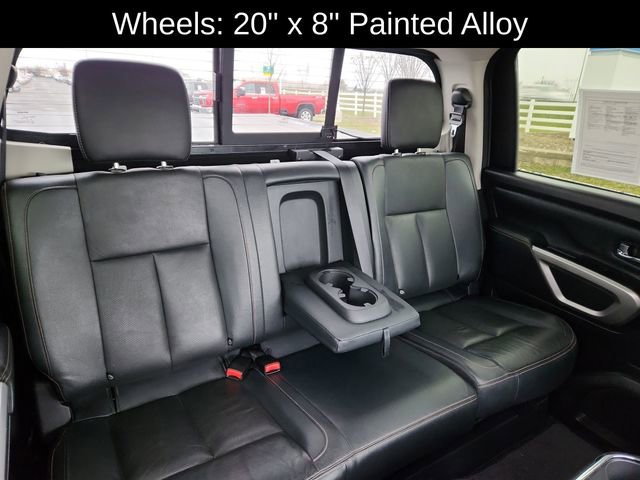 Used 2018 Nissan Titan SL image 32